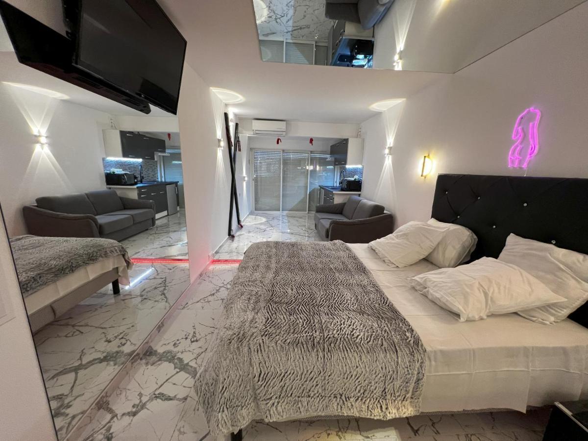 Apartment Fetish Agde